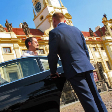 Car hire within Prague & Limousine Service