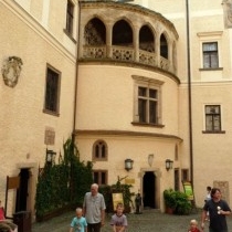 Konopiště courtyard